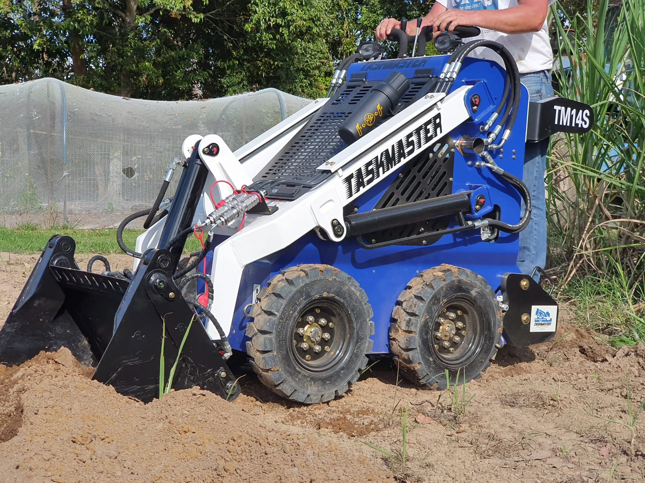 Mini-Loader_TM14S (3)