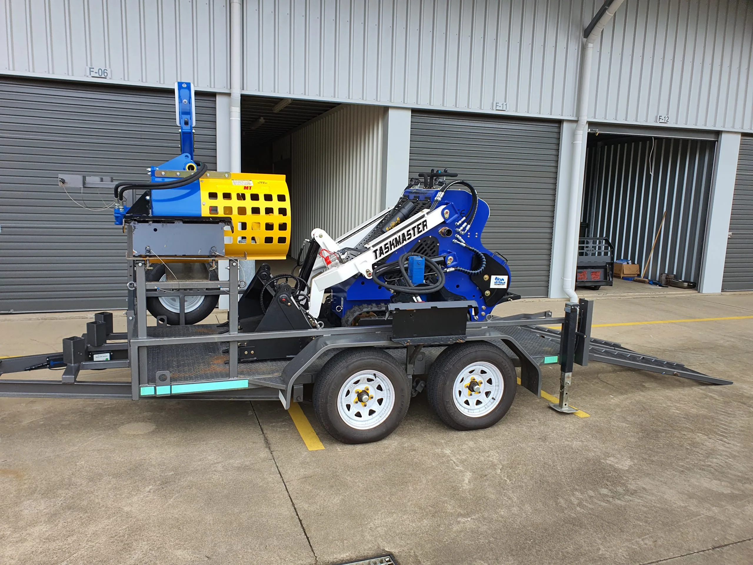 Mini-Loader_TM23T (23)